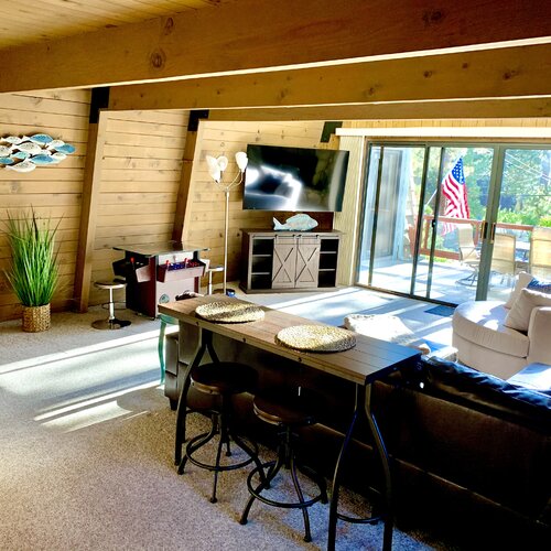 【Furniture】Keaka 2 - Person Counter Height Dining Set