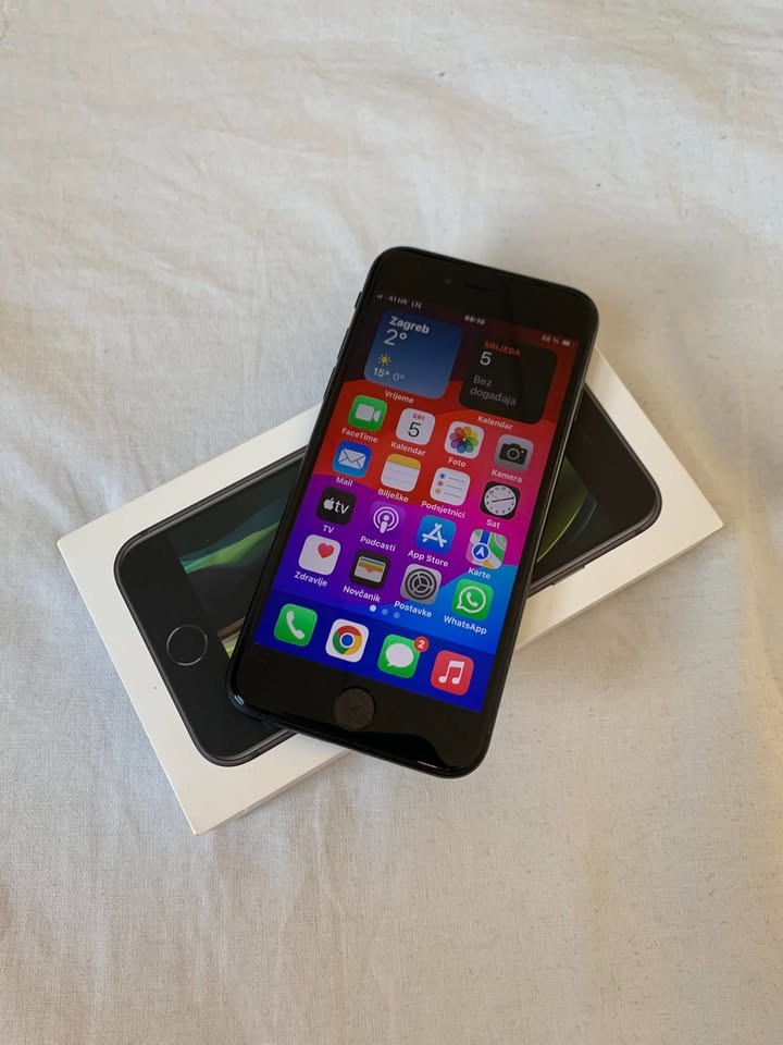 iPhone se 2020 64gb