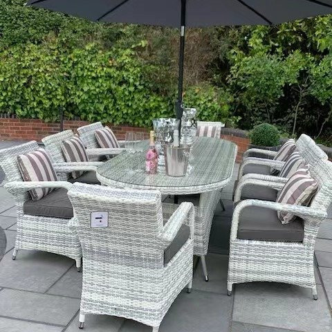 8 Savannah Armchairs Oval Table Set - Low Price for a Limited Time