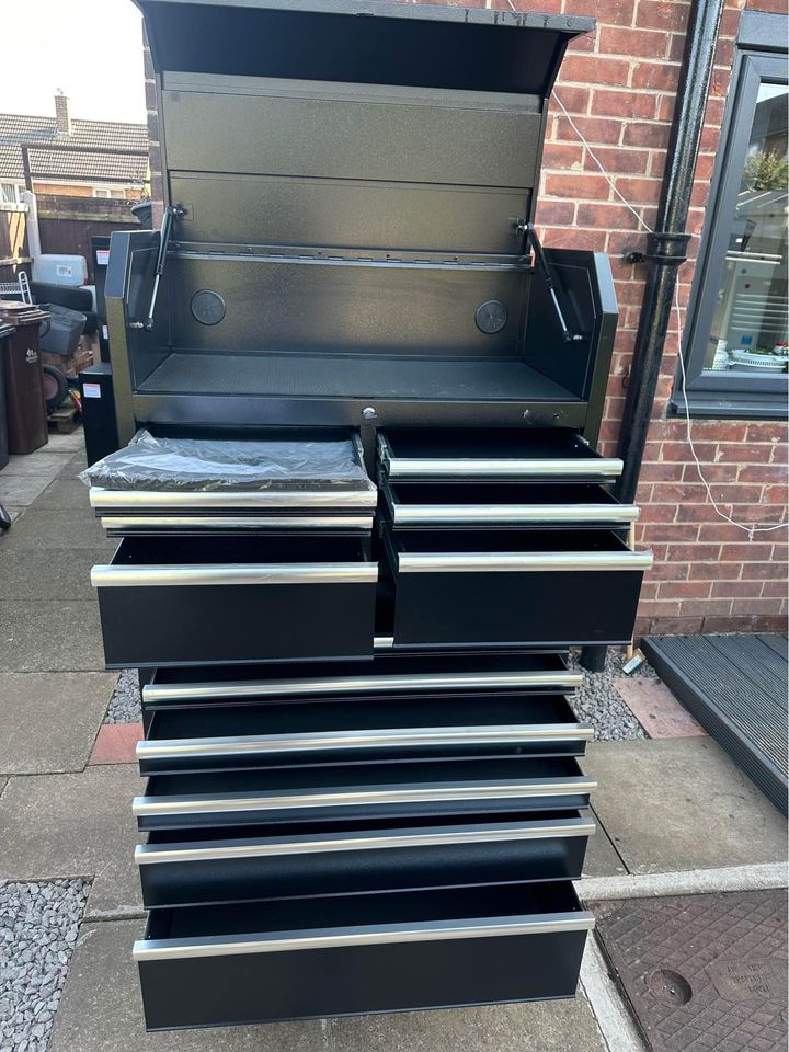 · Halford advance cabins 36 inch ￼ 12 drawers slow close new everything working perfect.