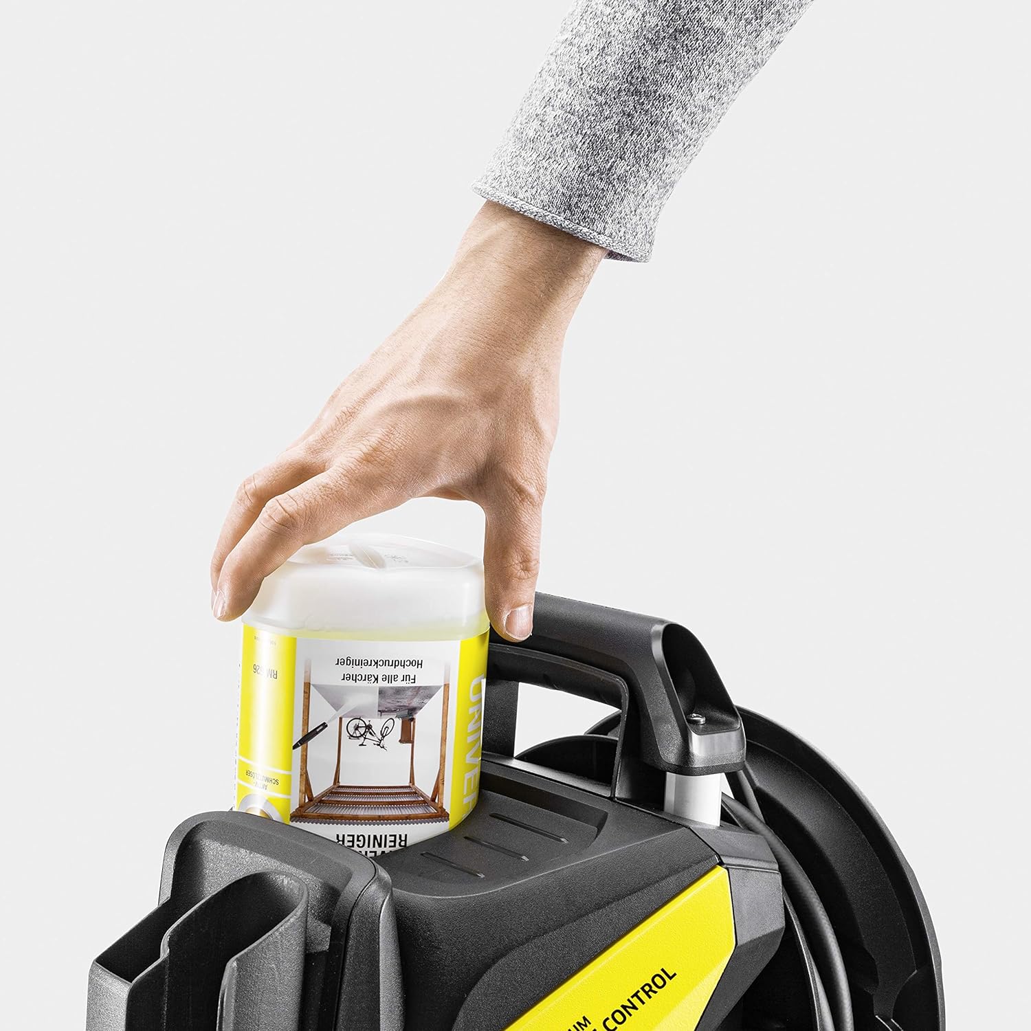 Kärcher K 4 Premium Power Control Car & Home high pressure washer: Intelligent app support - the right solution for heavier soiling - incl. hose reel and car & home kit