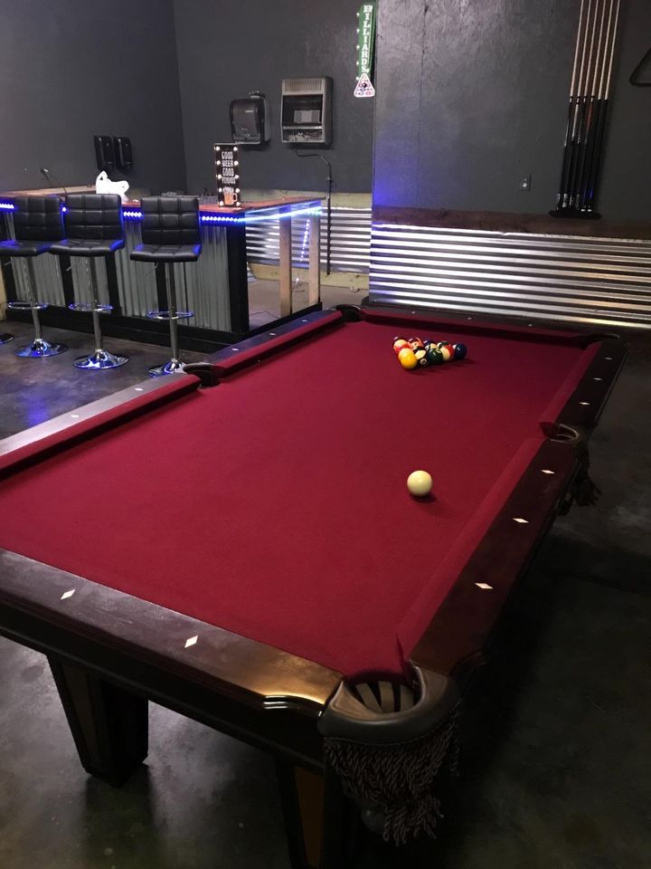 Pool Table, Accuslate Billiard Surface for Consistent Straight Shots & Sturdy Straight Legs