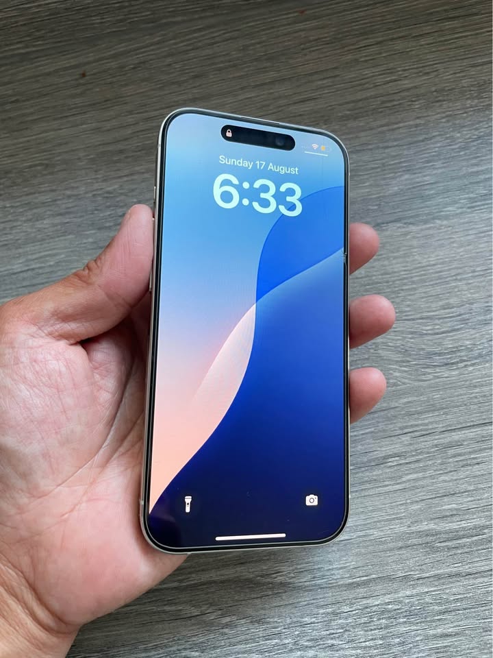 iPhone 15 pro 256G
